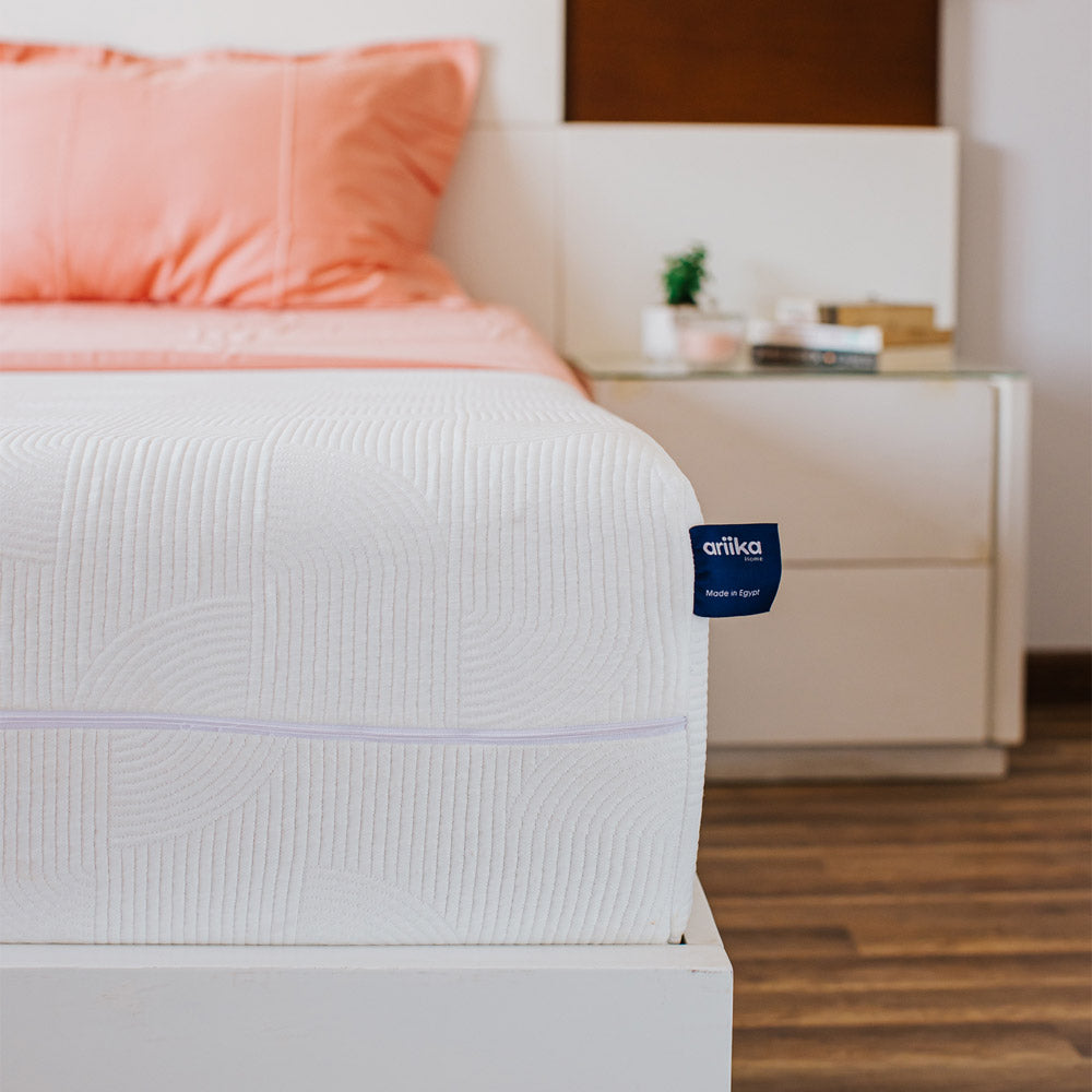 Original hybrid pocket spring mattress with medium firmness, featuring a 30 night trial and 10 year warranty.