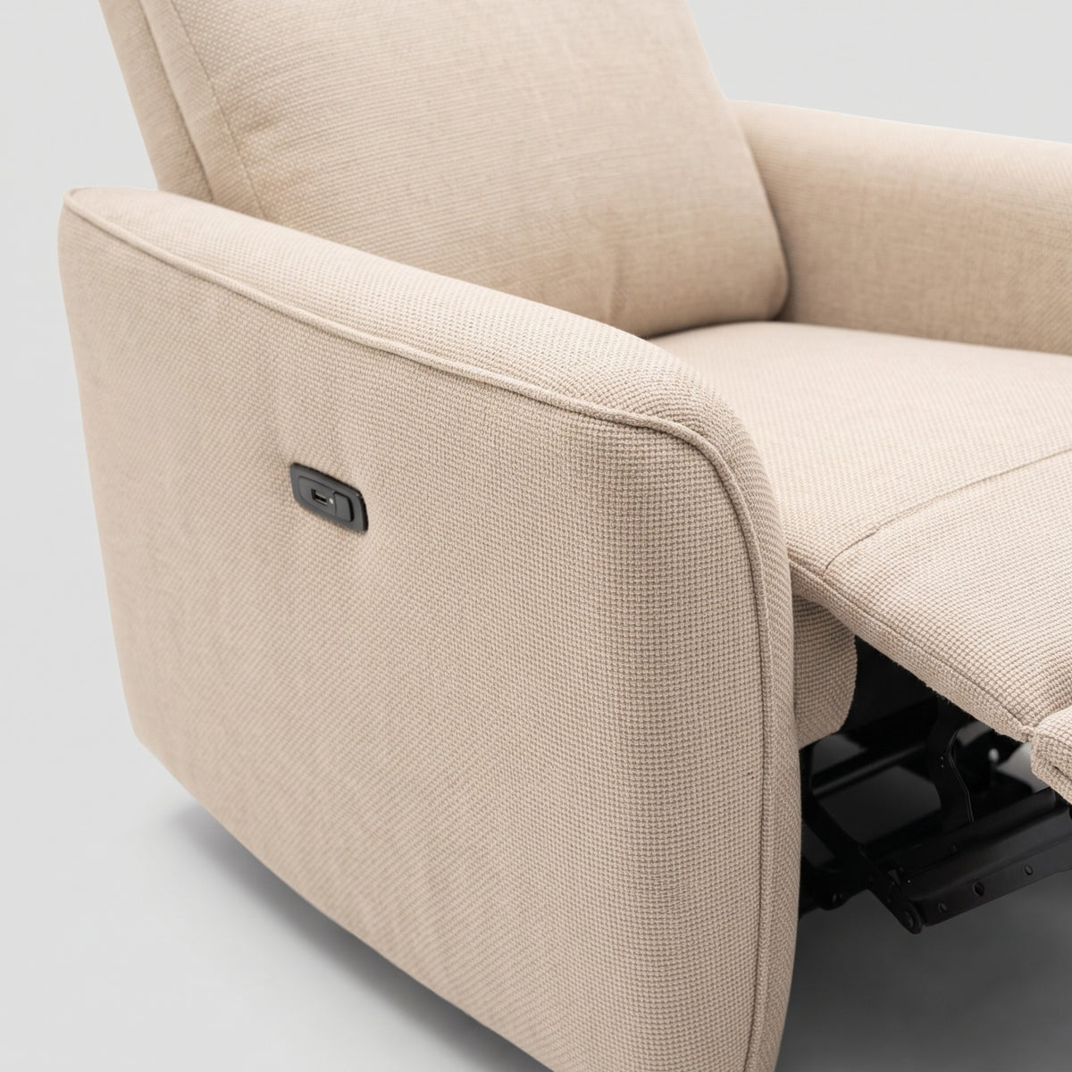 Soren Recliner