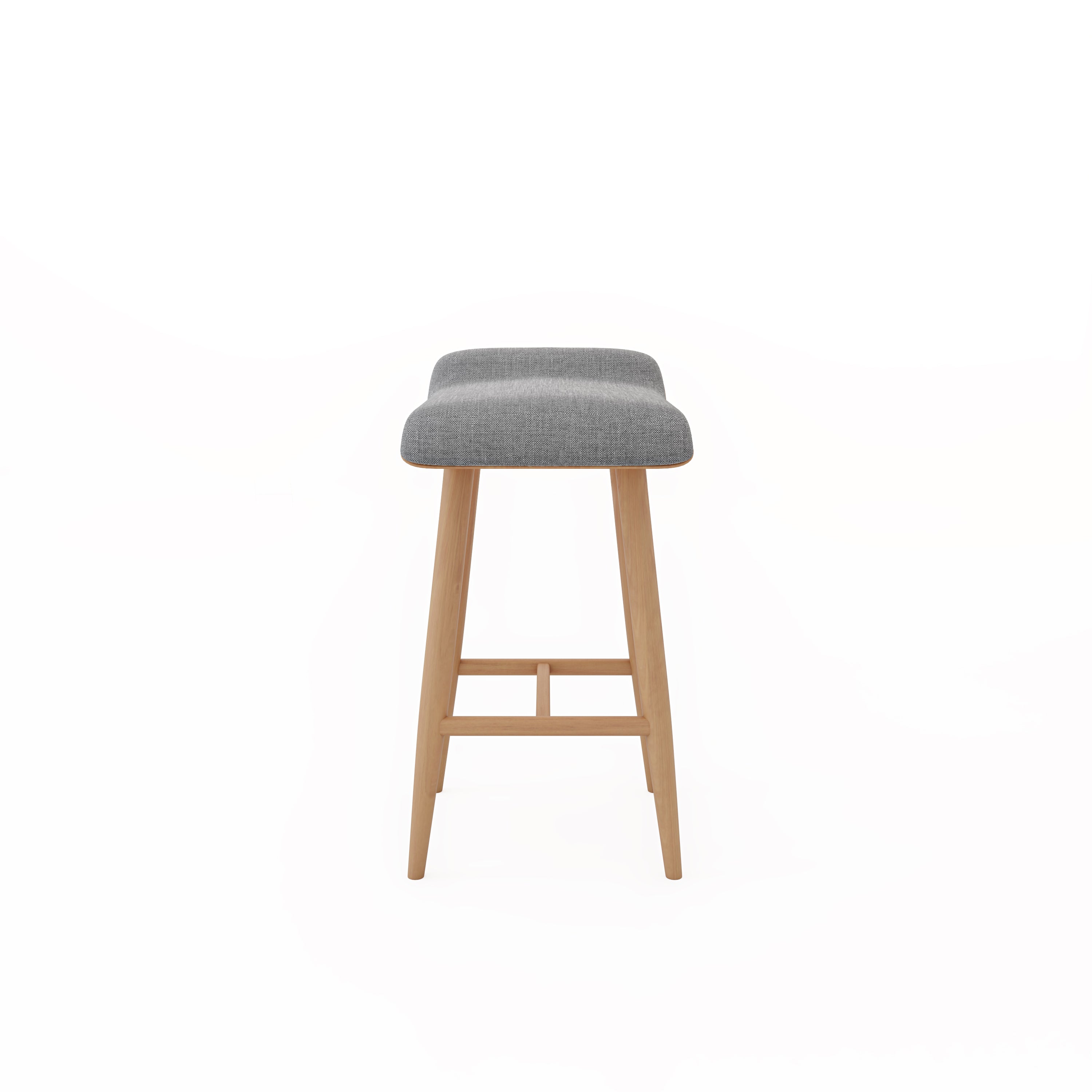 كرسي بار توفي