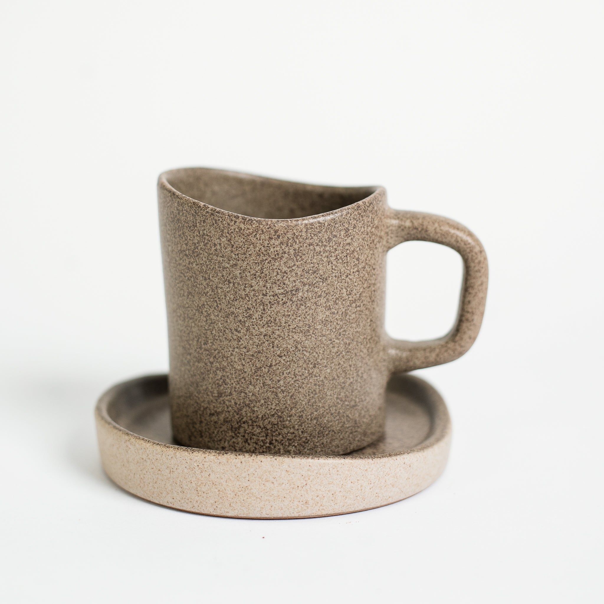 Unika espresso cup with underline