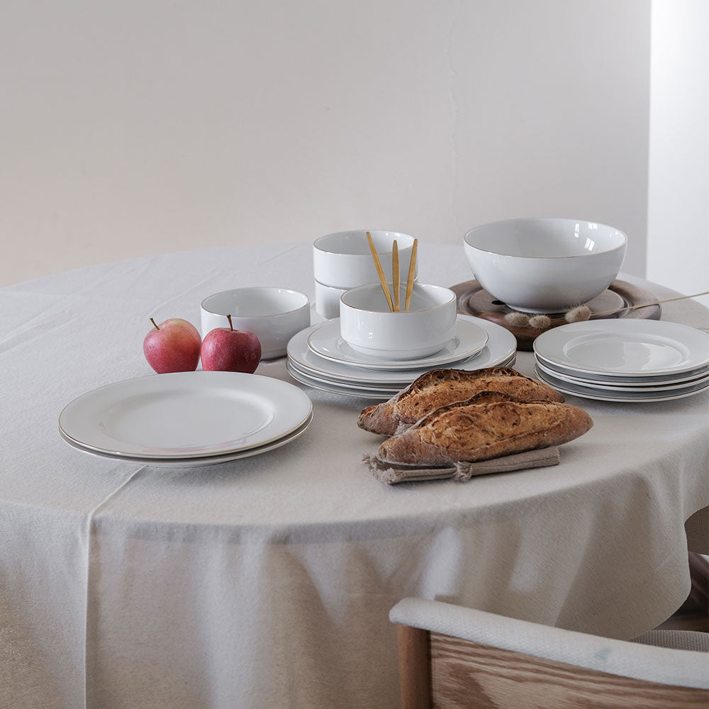 مفرش سفرة سادة بيج