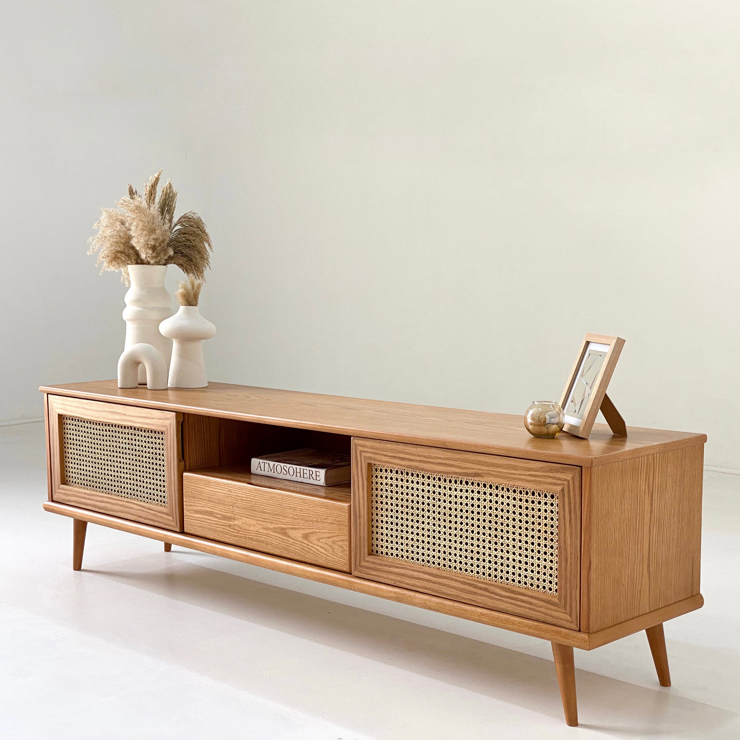 Japanese TV Unit