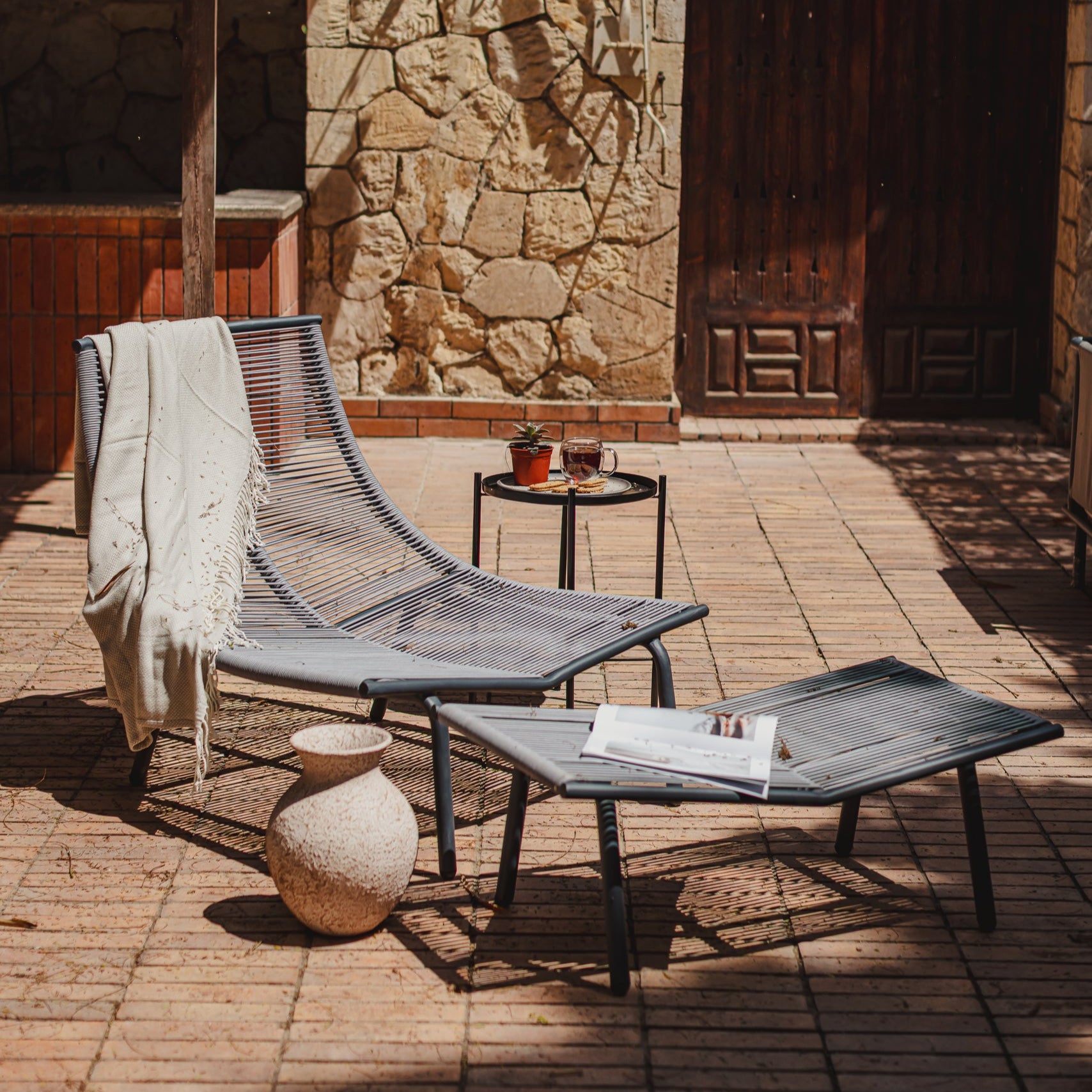 Bay Lounge Chair