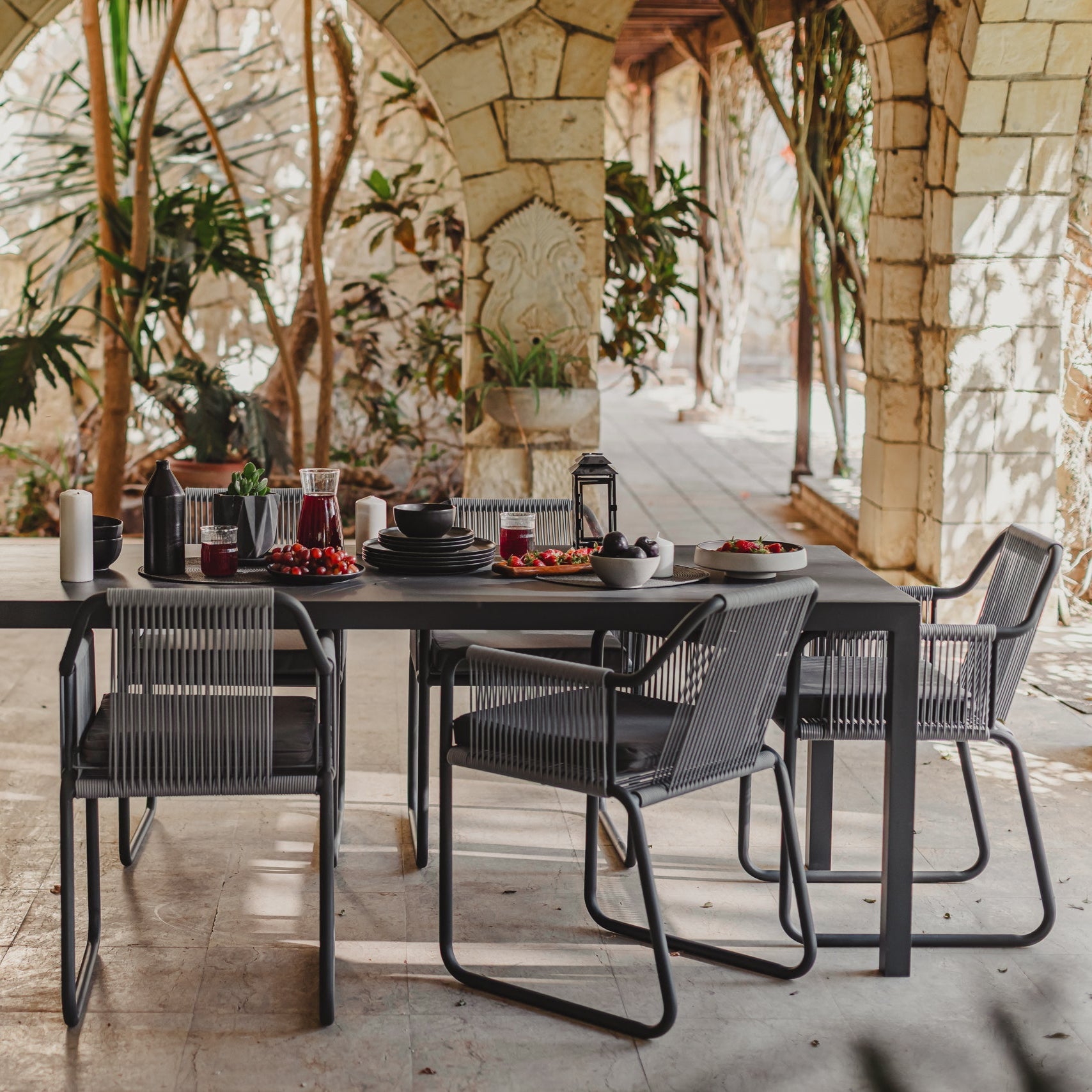 Mila Outdoor Dining Chair