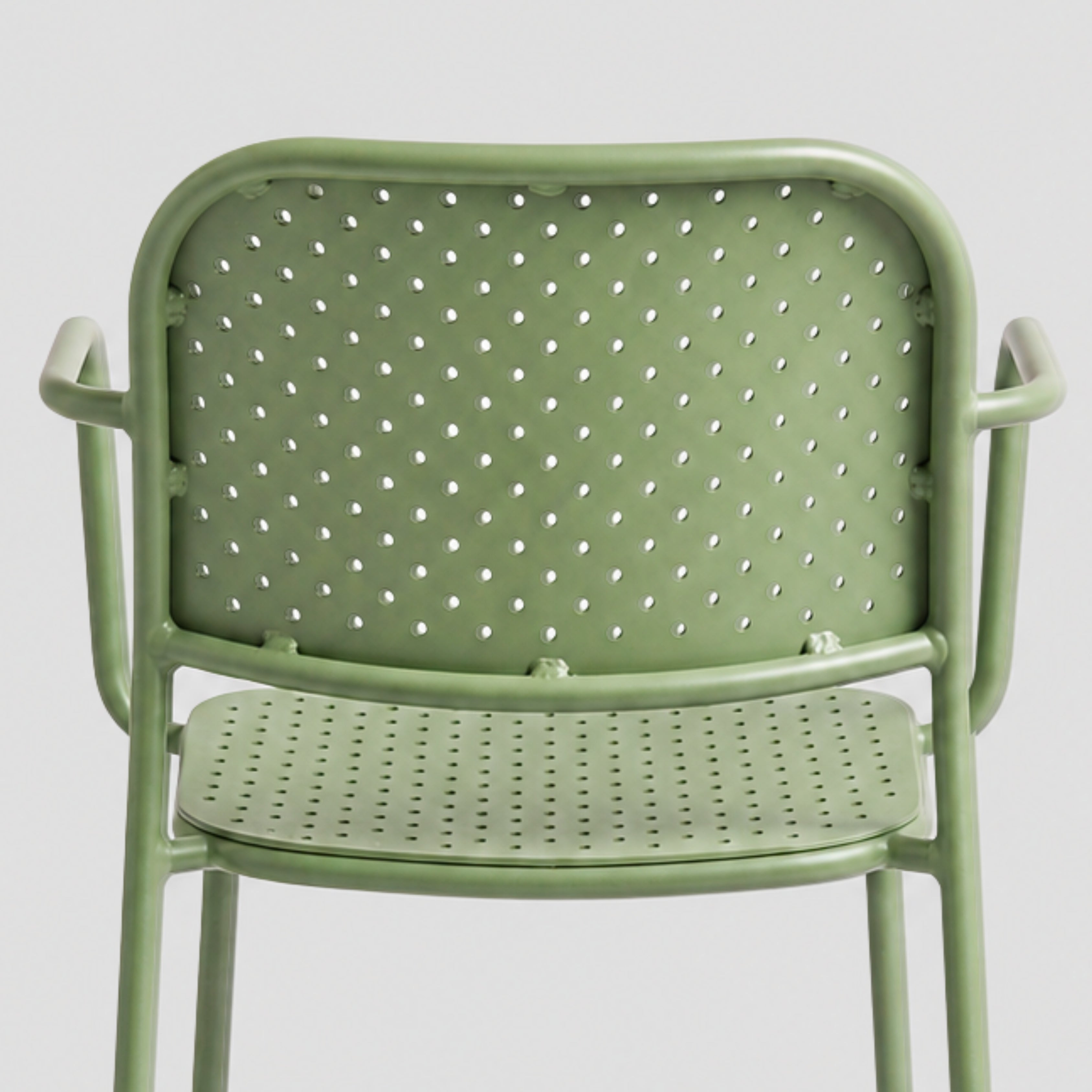 Elio Outdoor Chair