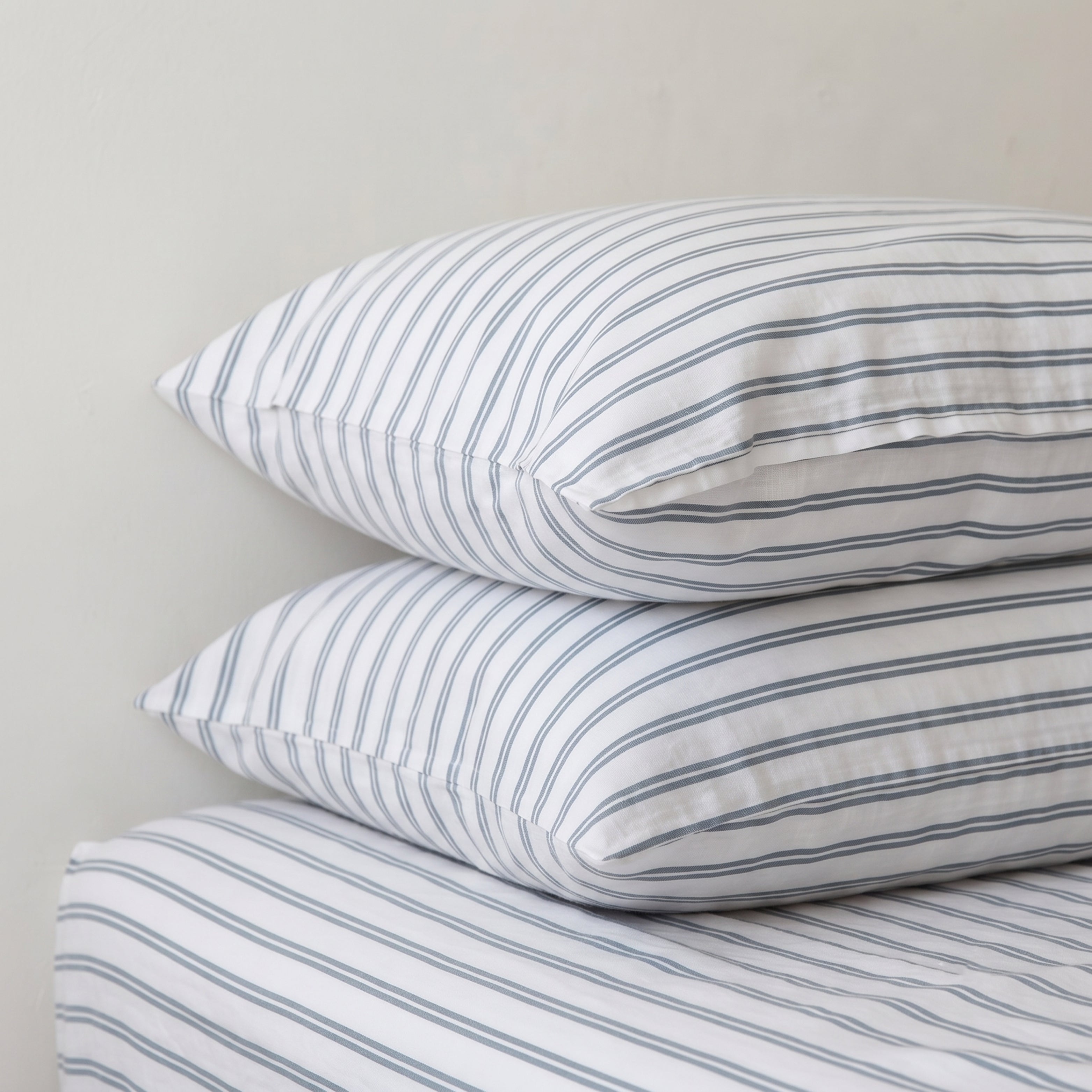 Pinstripe Percale Fitted Sheet Set