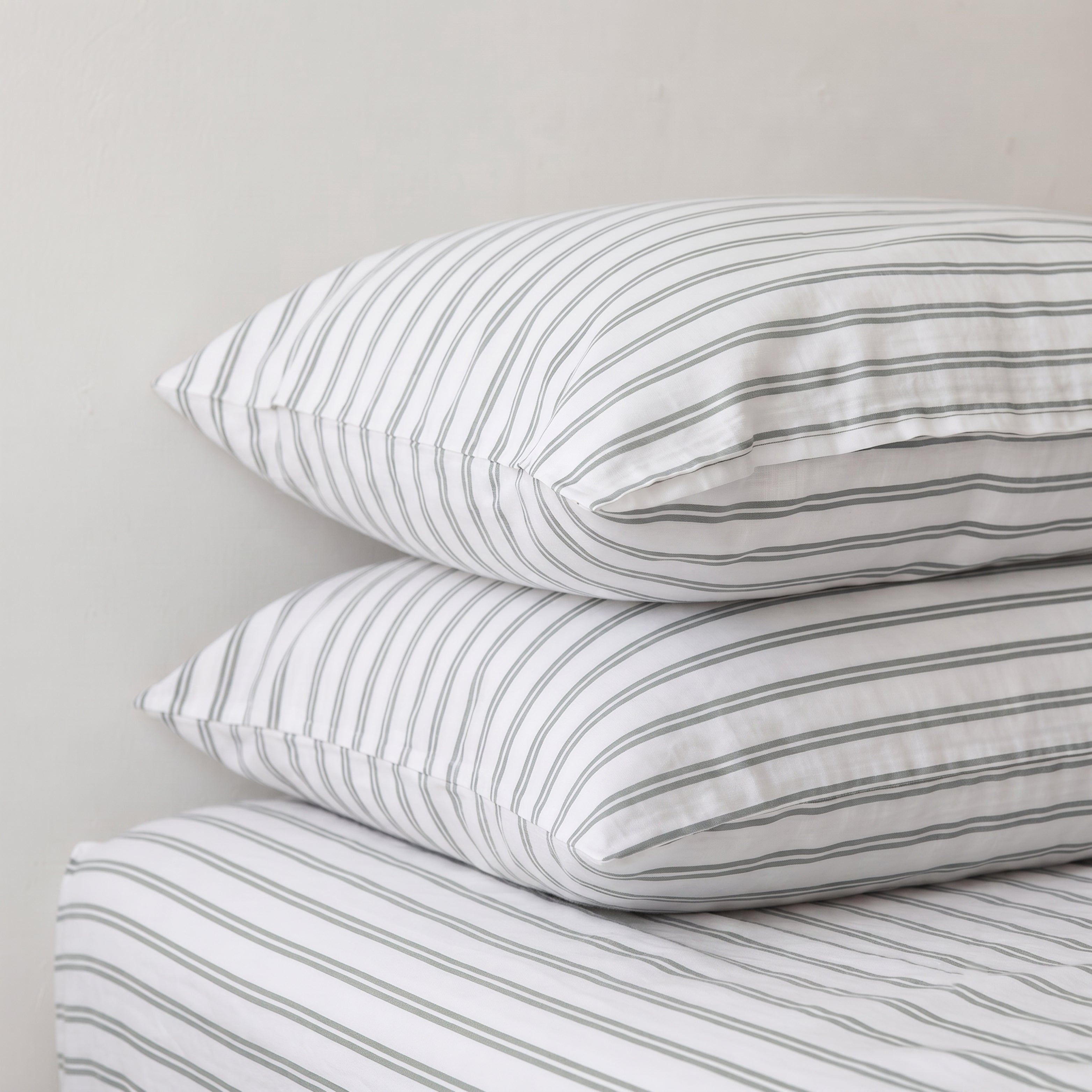 Pinstripe Percale Flat Sheet Set