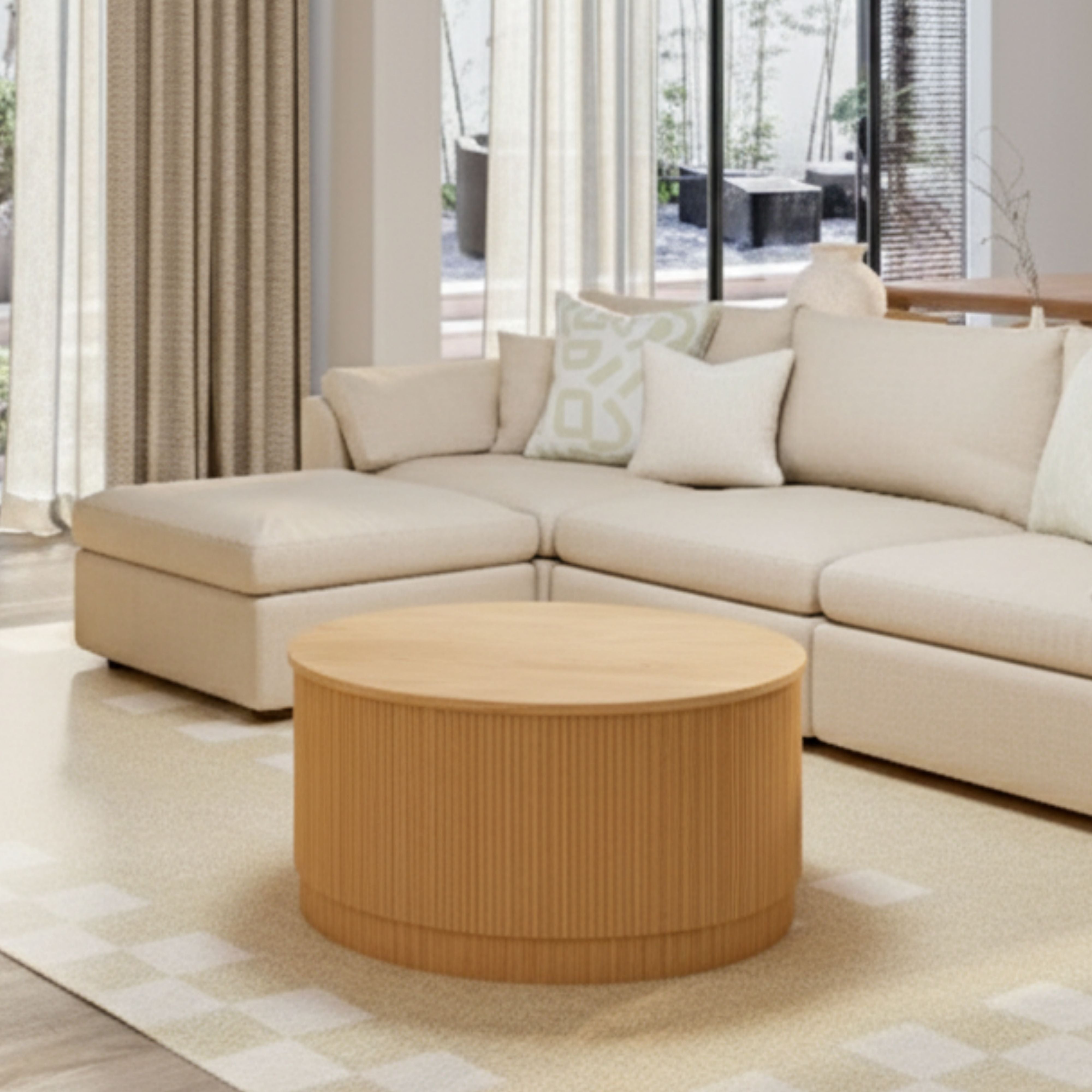 Fluted Round Middle Table