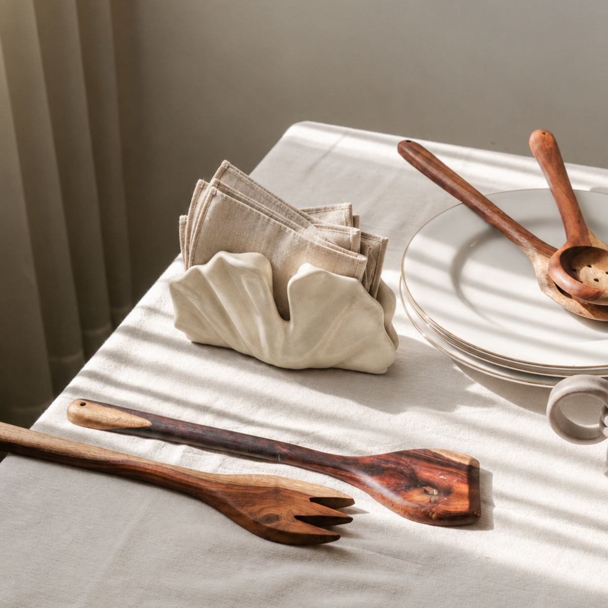 Drape Napkin Holder