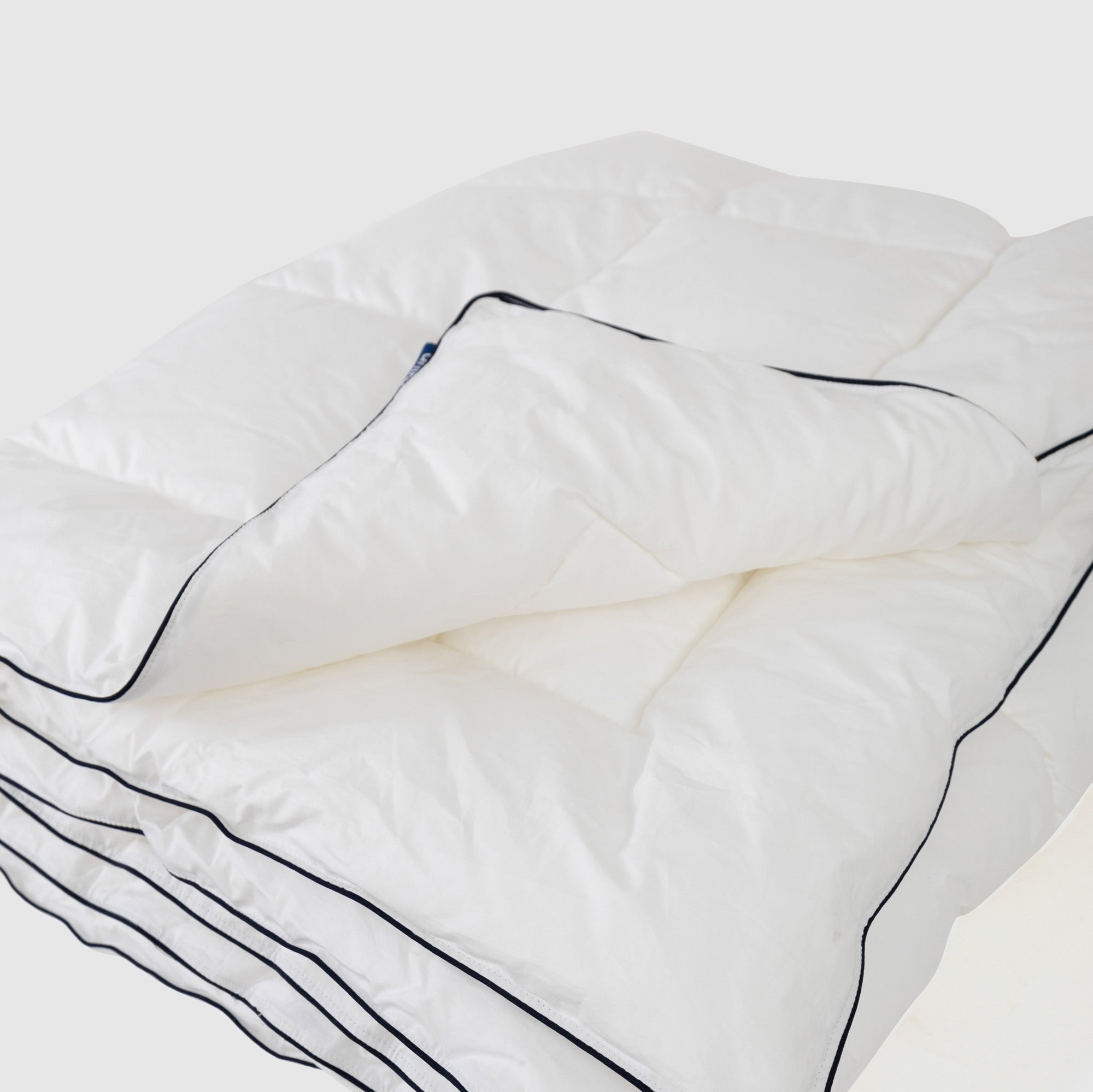 Lux Microfiber Lightweight Duvet