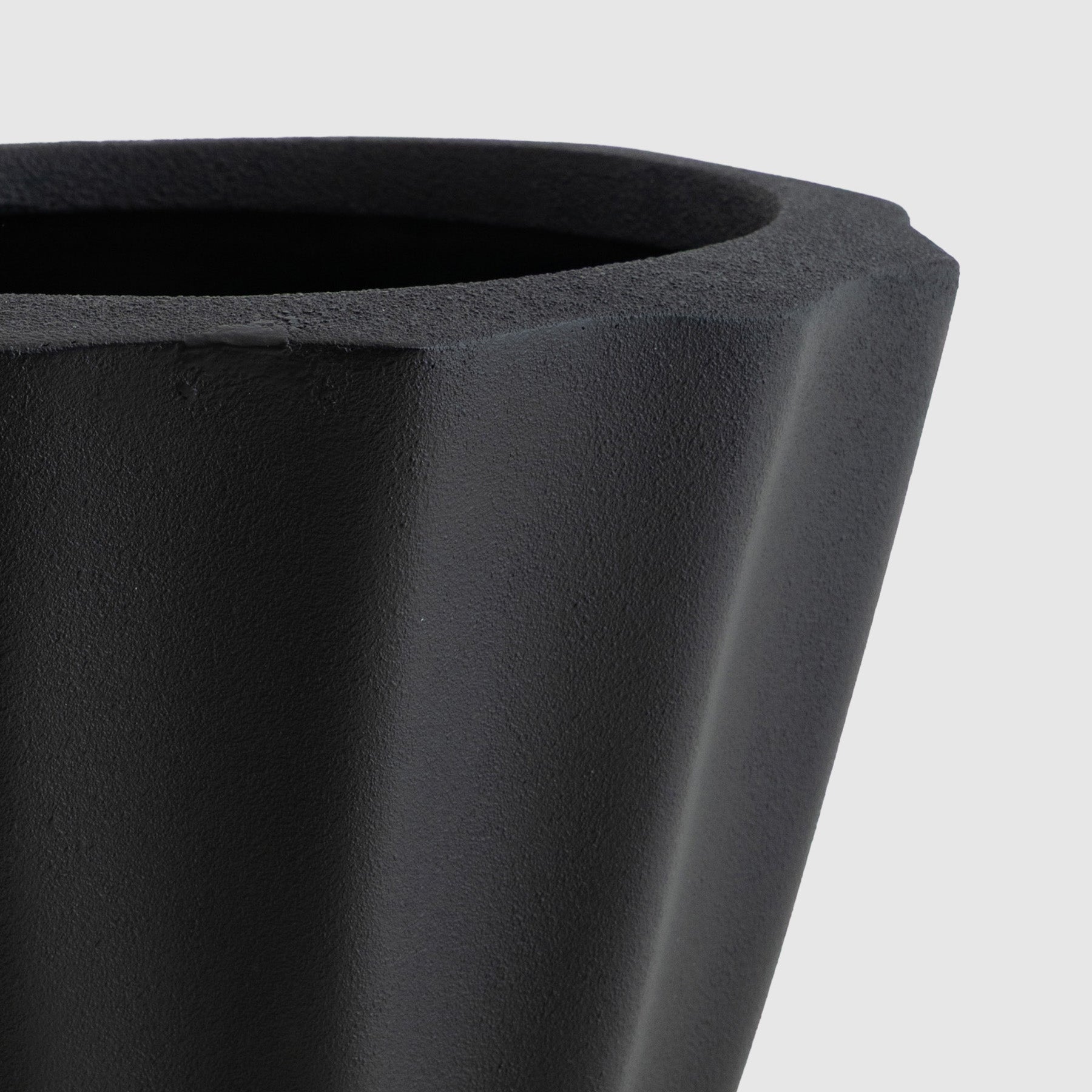 Triangular Pot