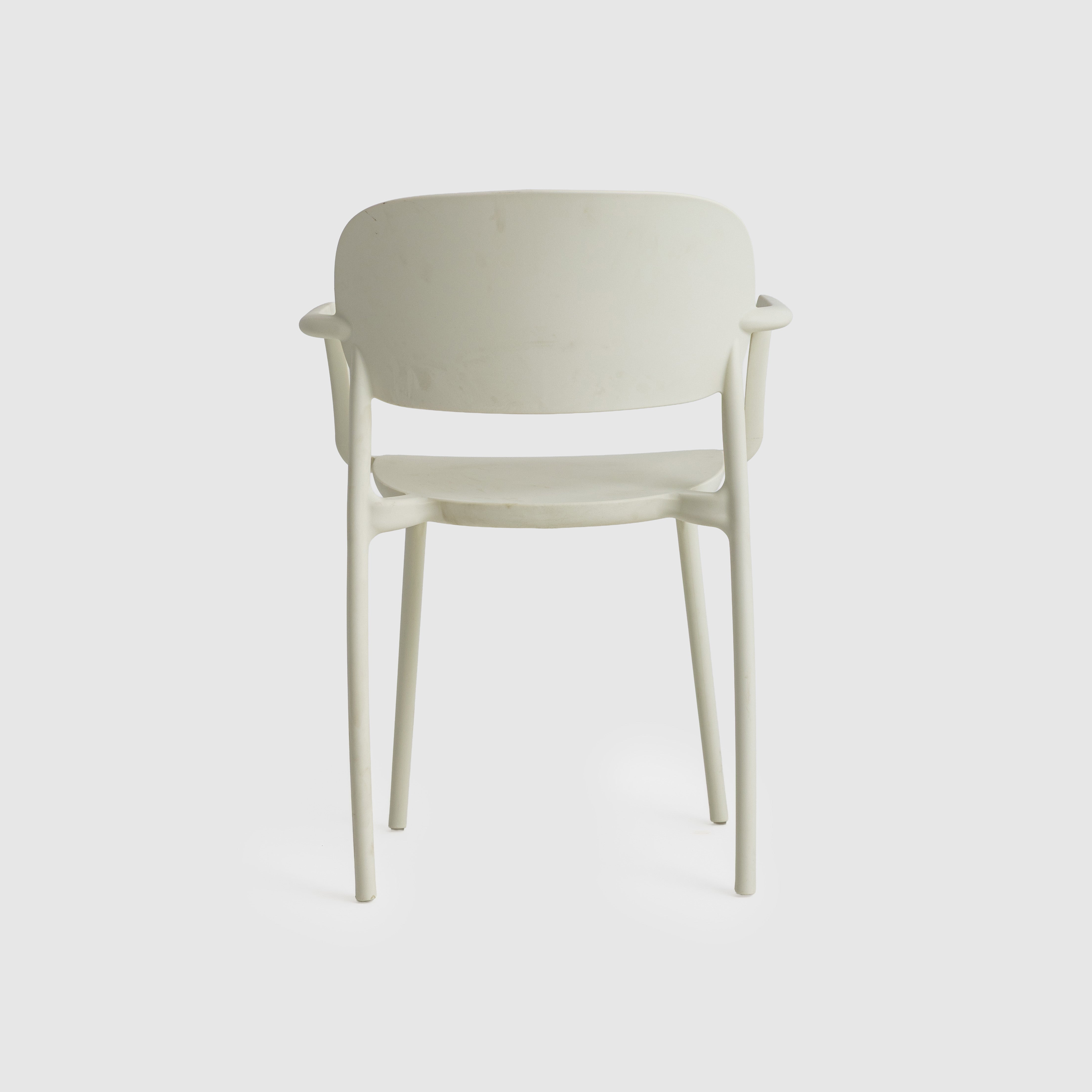 Alma Armchair