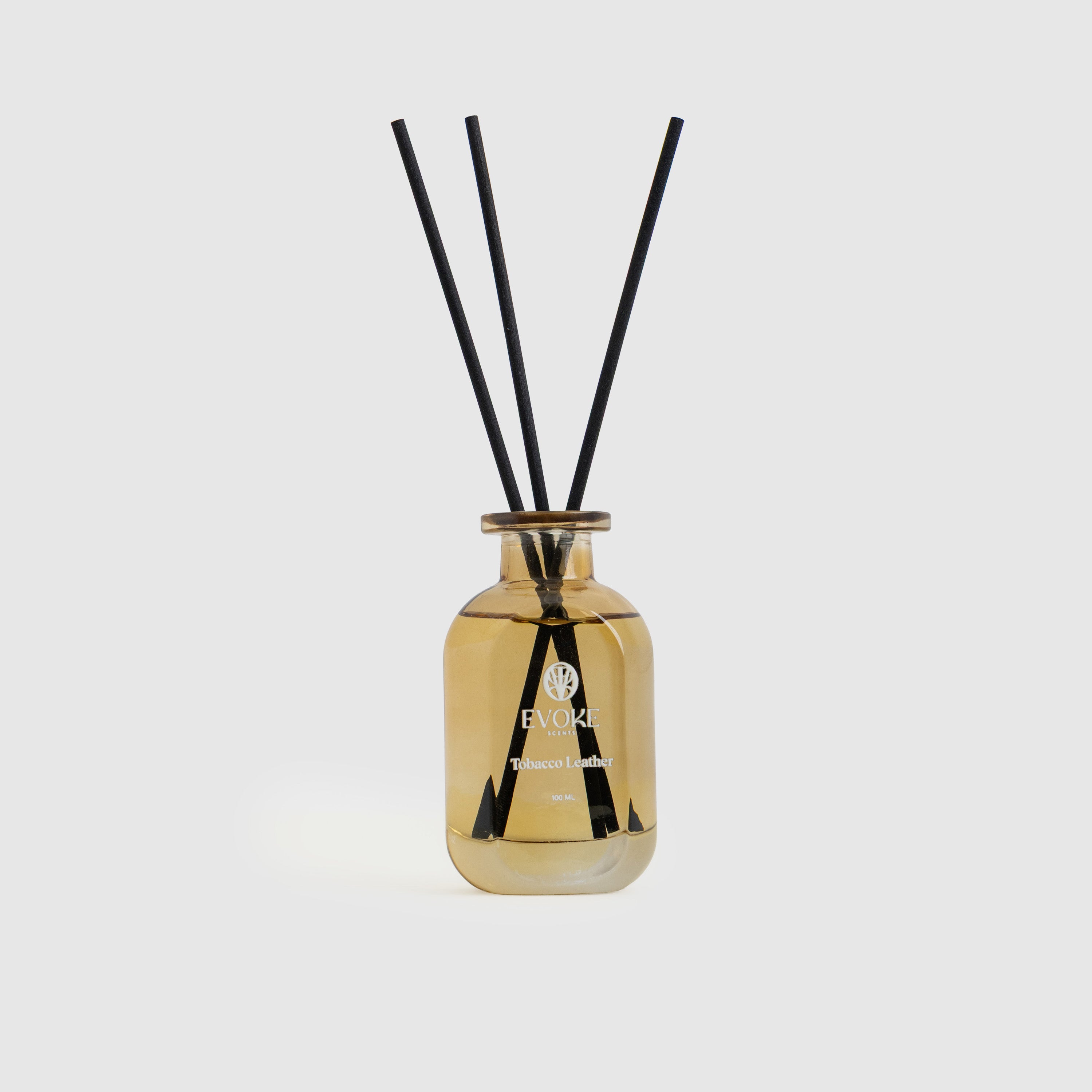 Tobacco Leather Reed Diffuser in tobacco leather scent and leather scent, perfect for home fragrance.