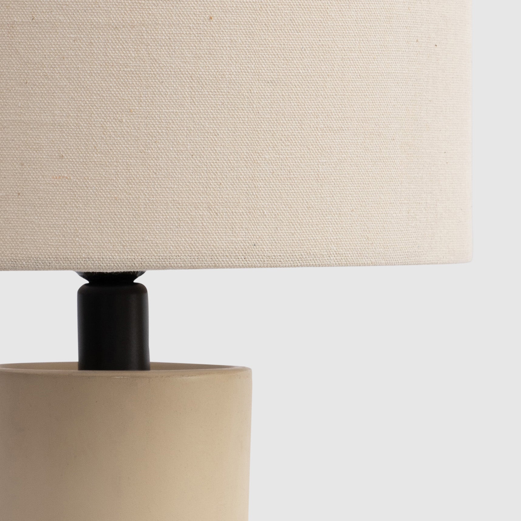 أباجورة ايسلا