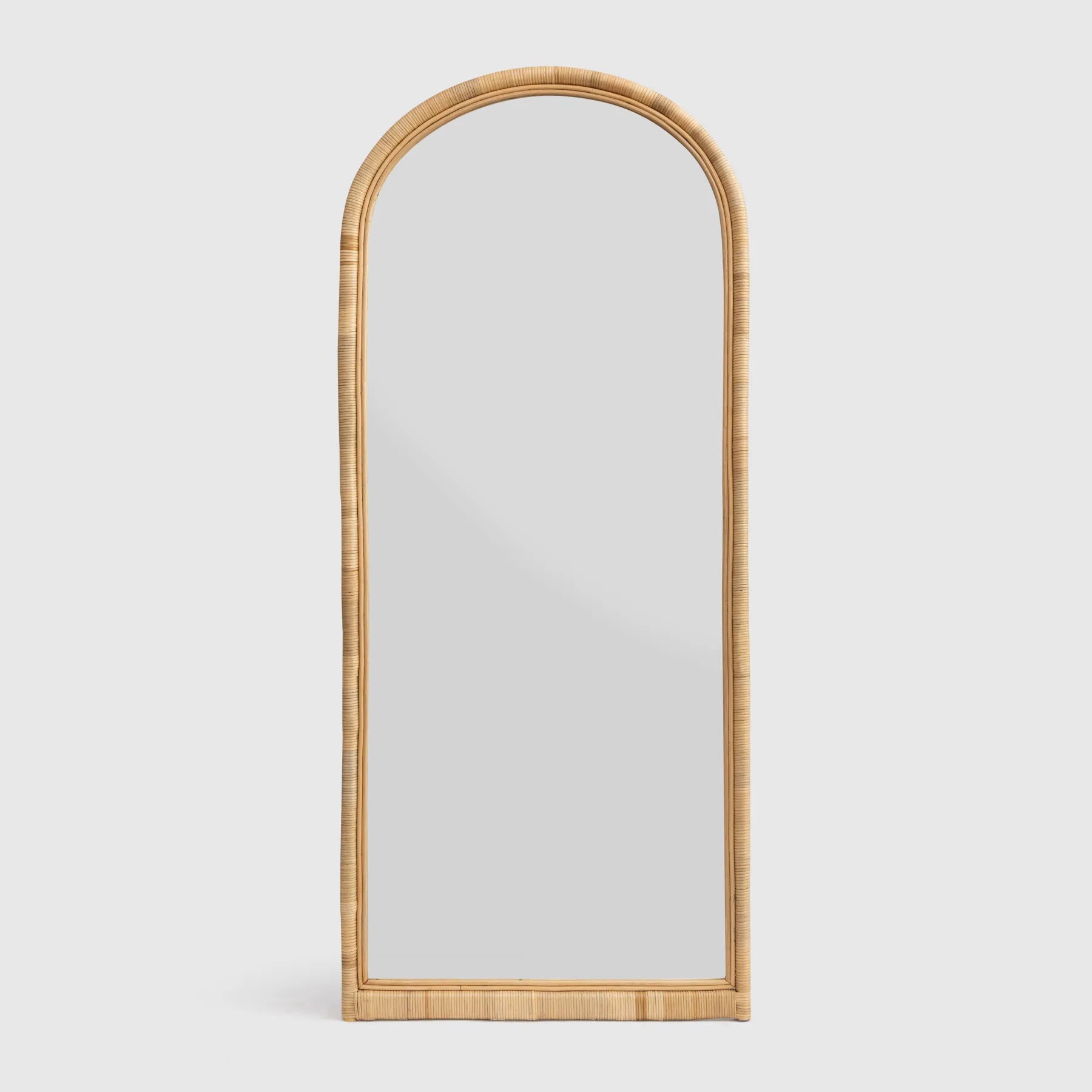 Rai Mirror