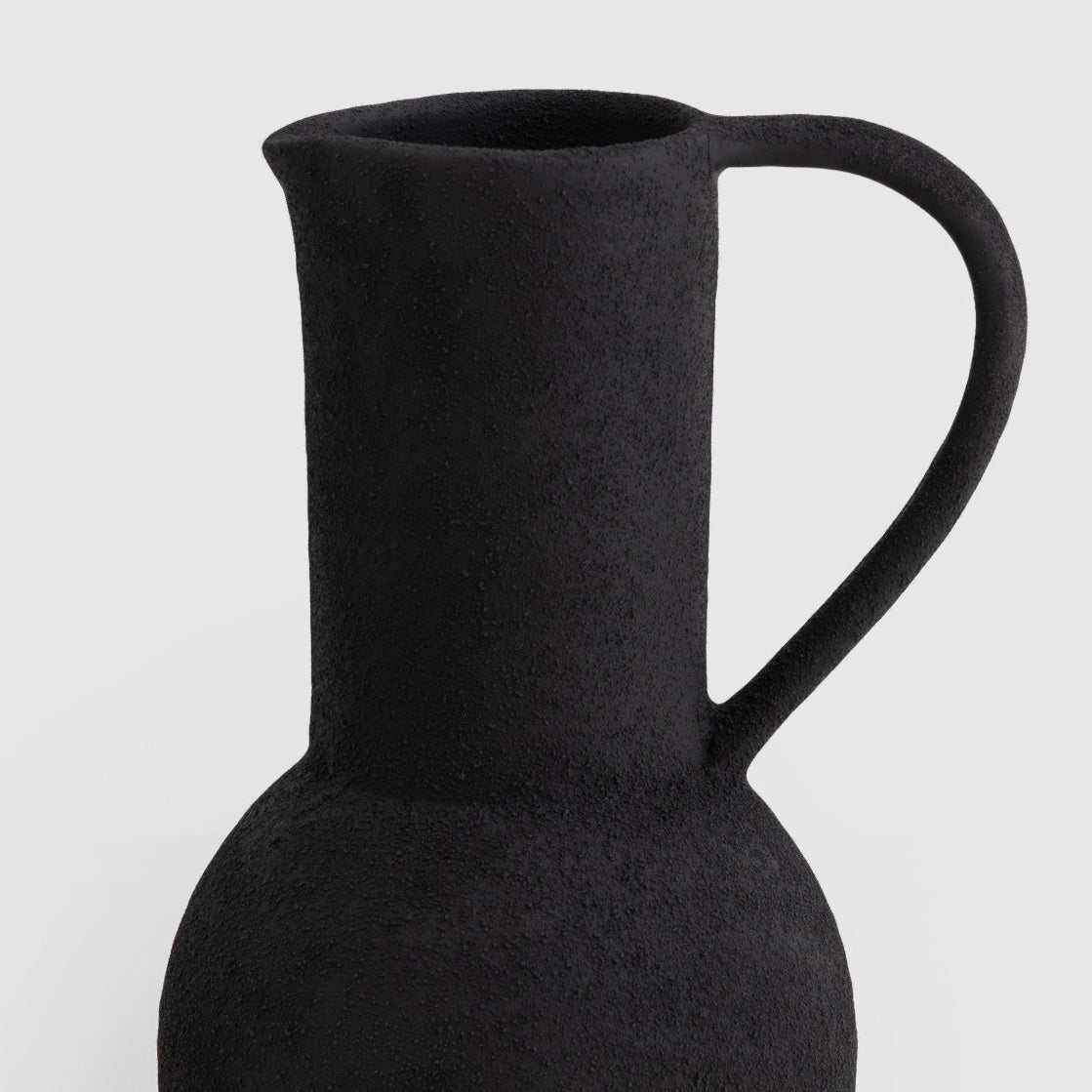 Zaura Vase