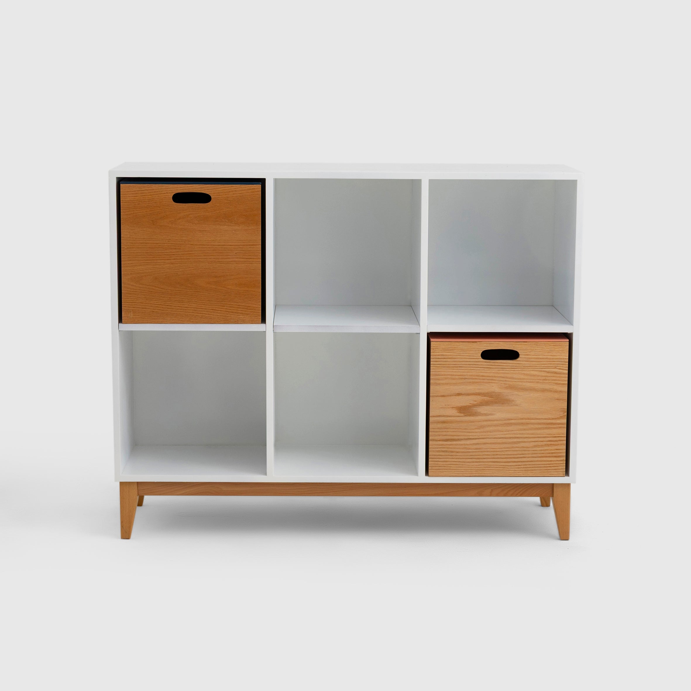 وحدة تخزين مقسمة مربعات