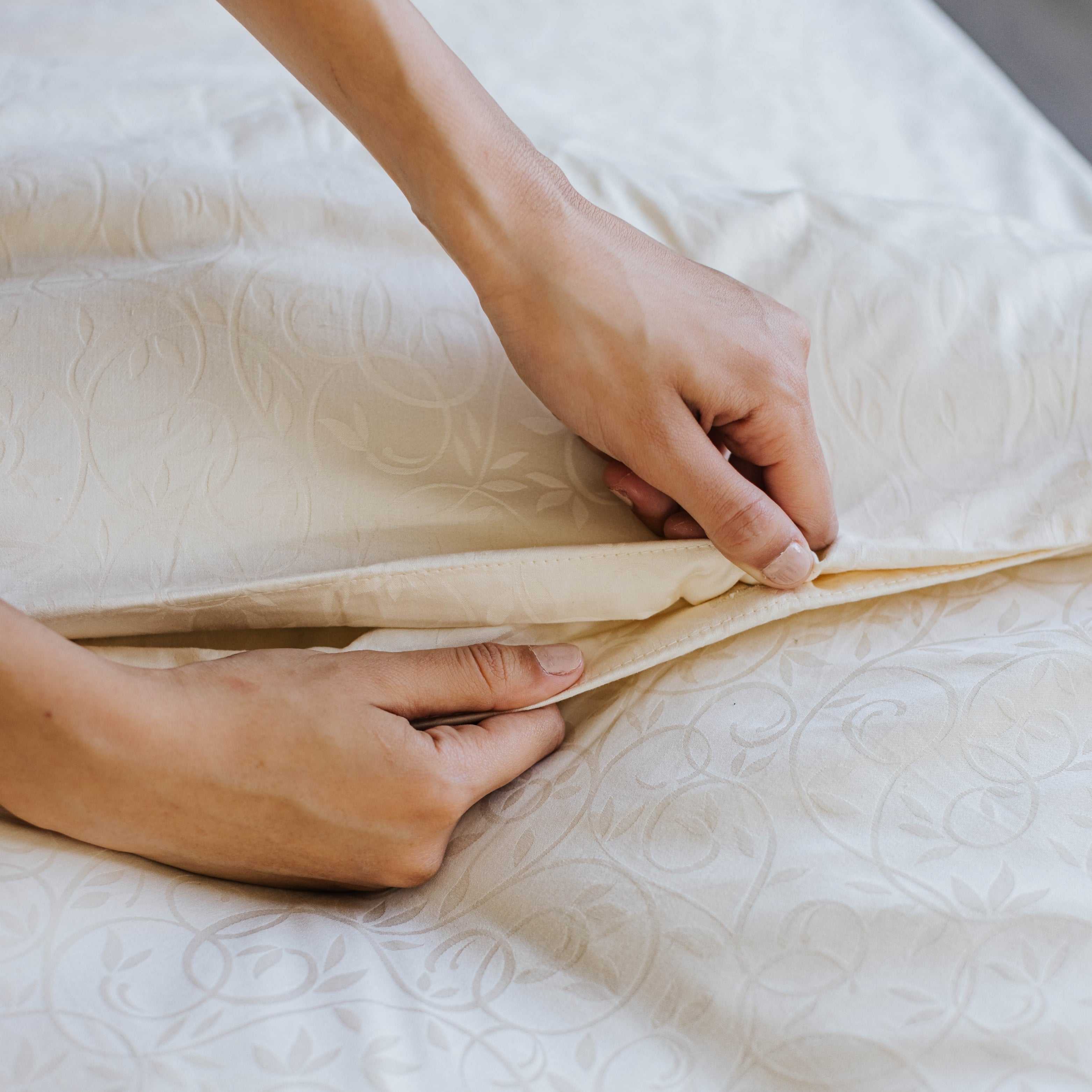 Luxe Sateen Flat Sheet Set