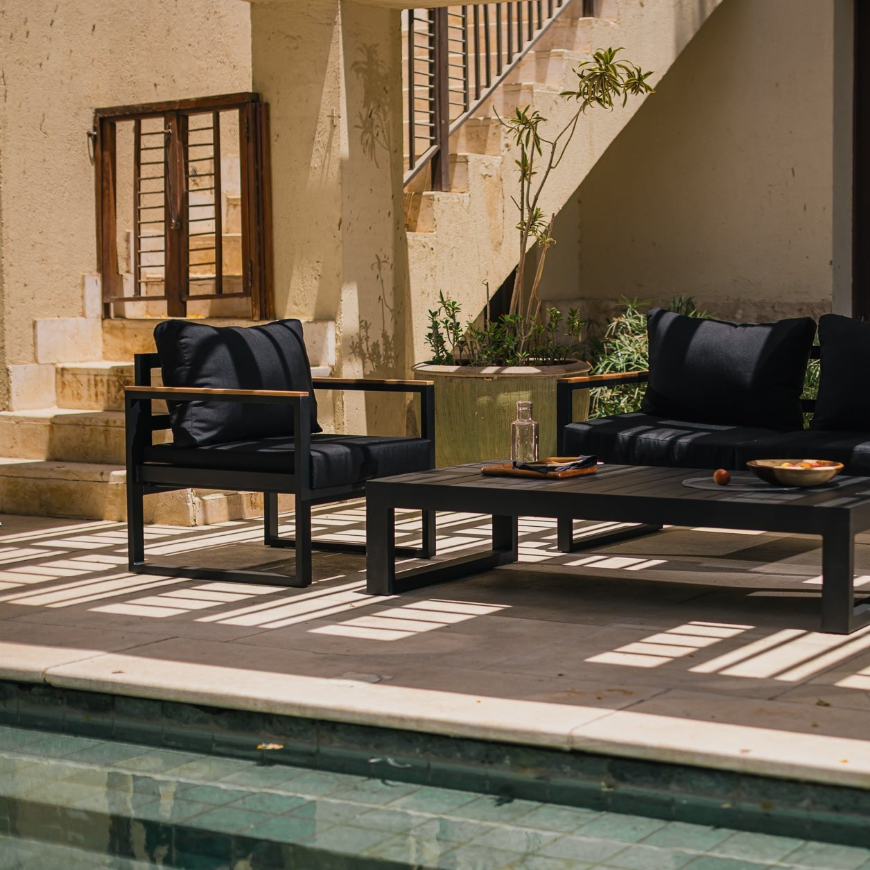 Tera Coffee table