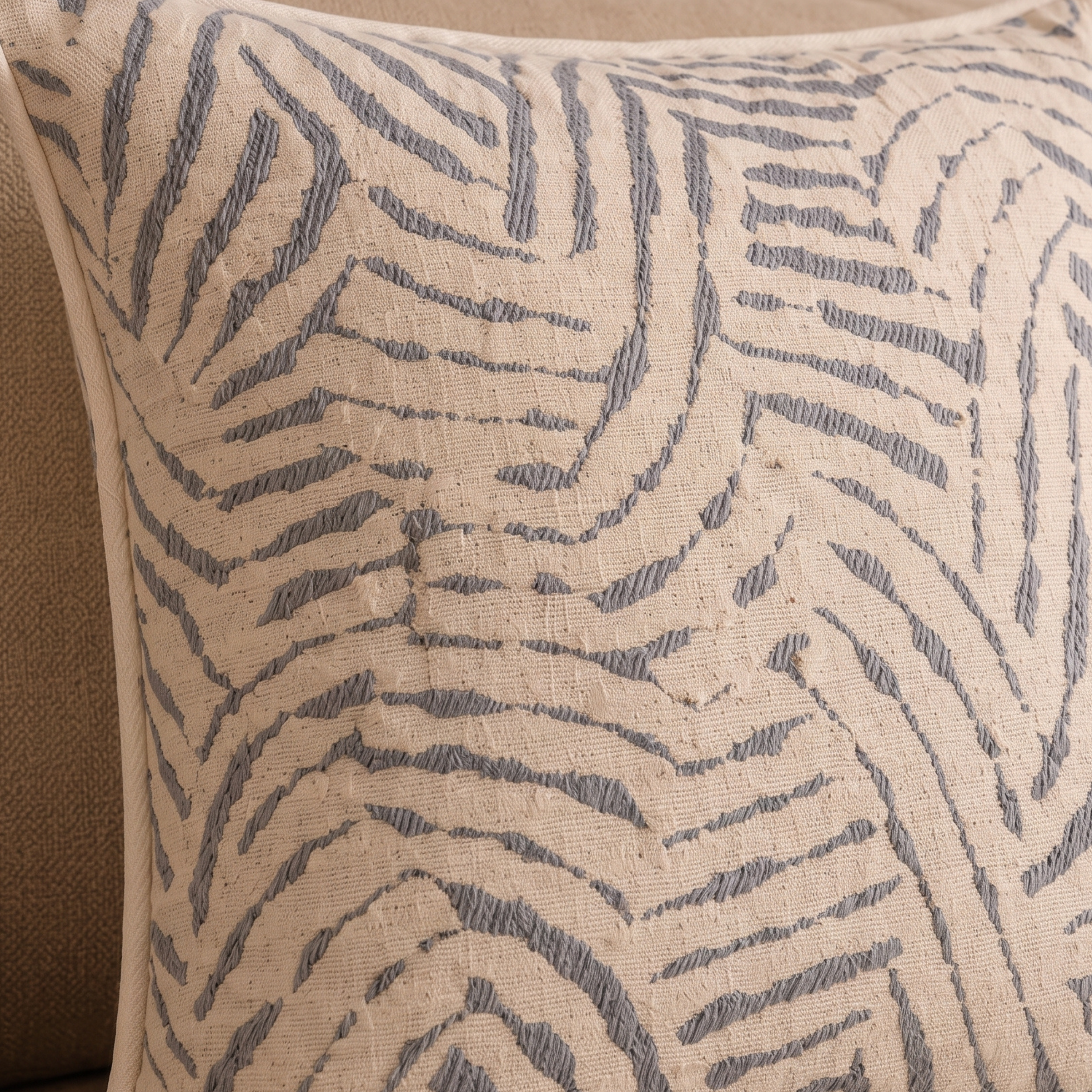Marea Maze Cushion