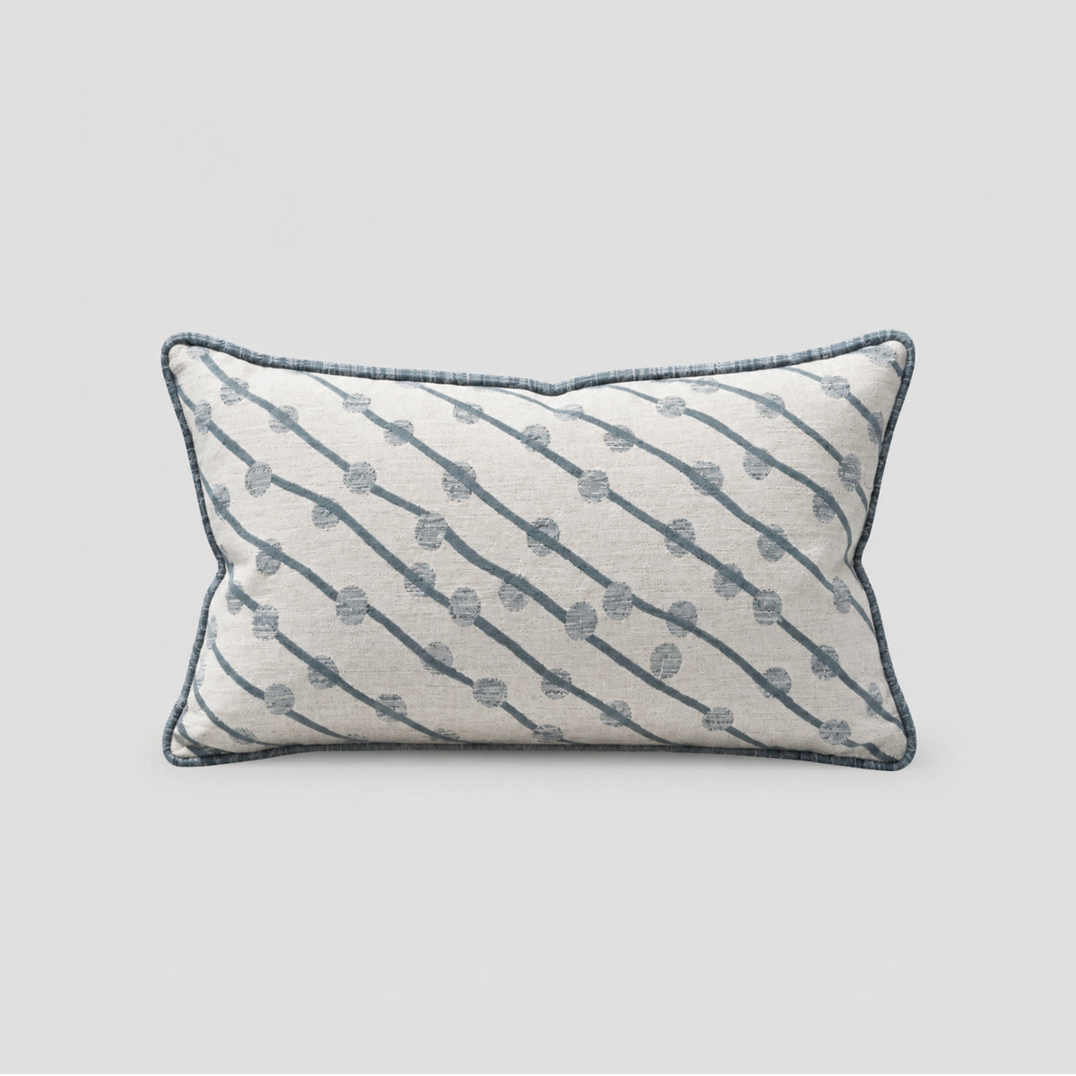 Nakhla Cushion