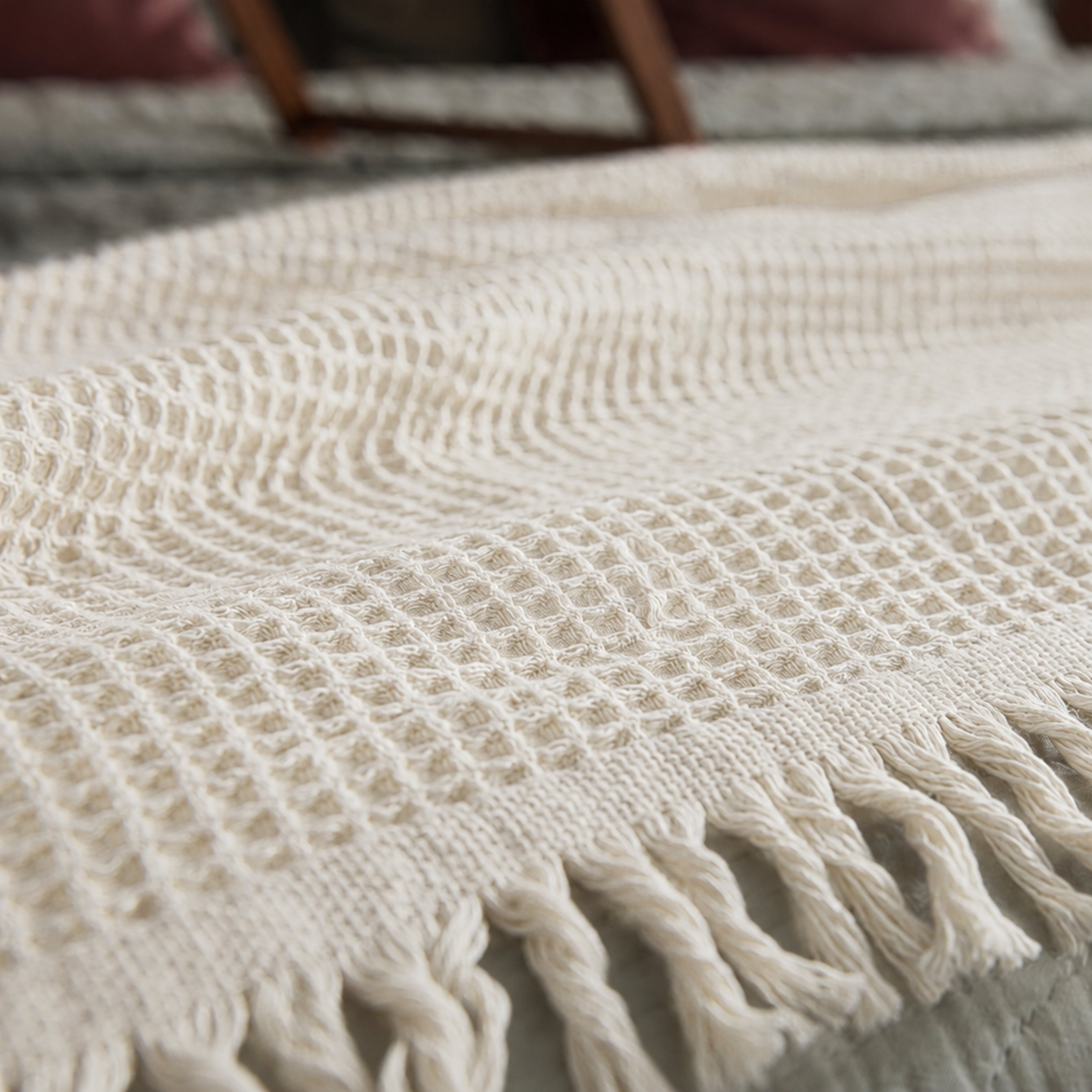Fringe Honeycomb Bedspread