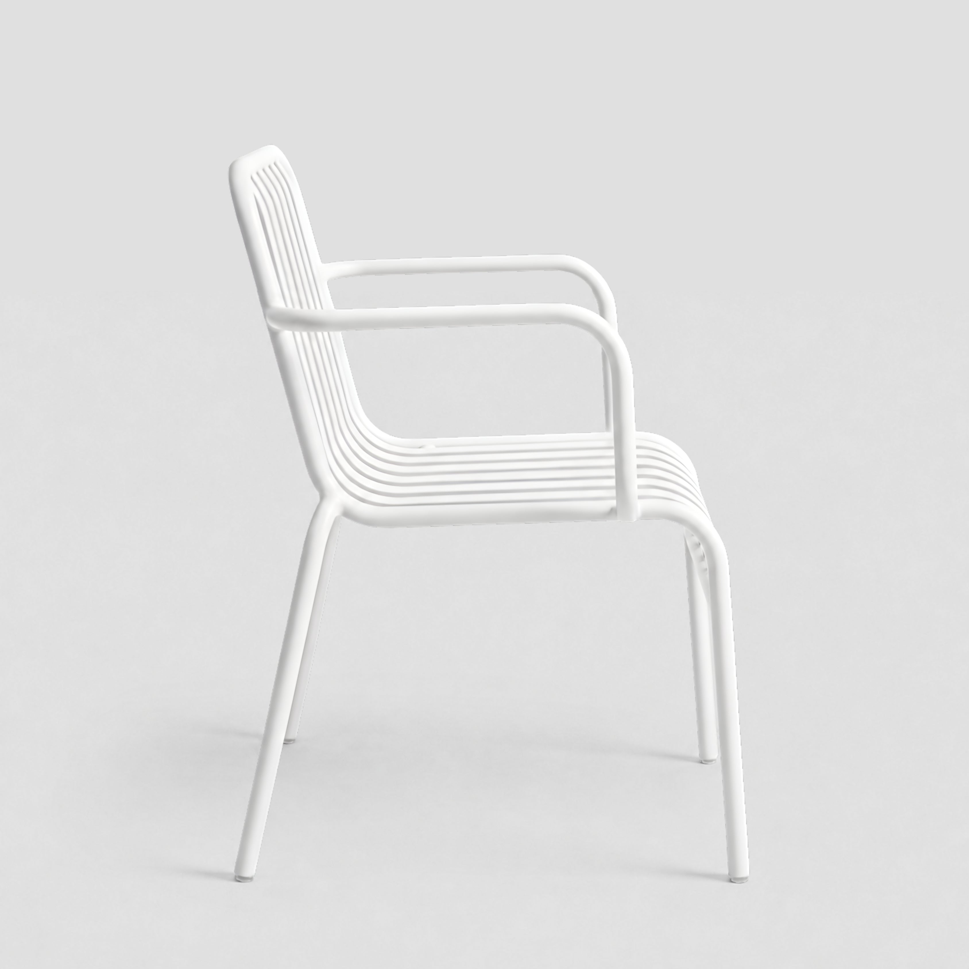 Lines Outdoor Chair