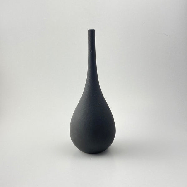 Klyo Vase