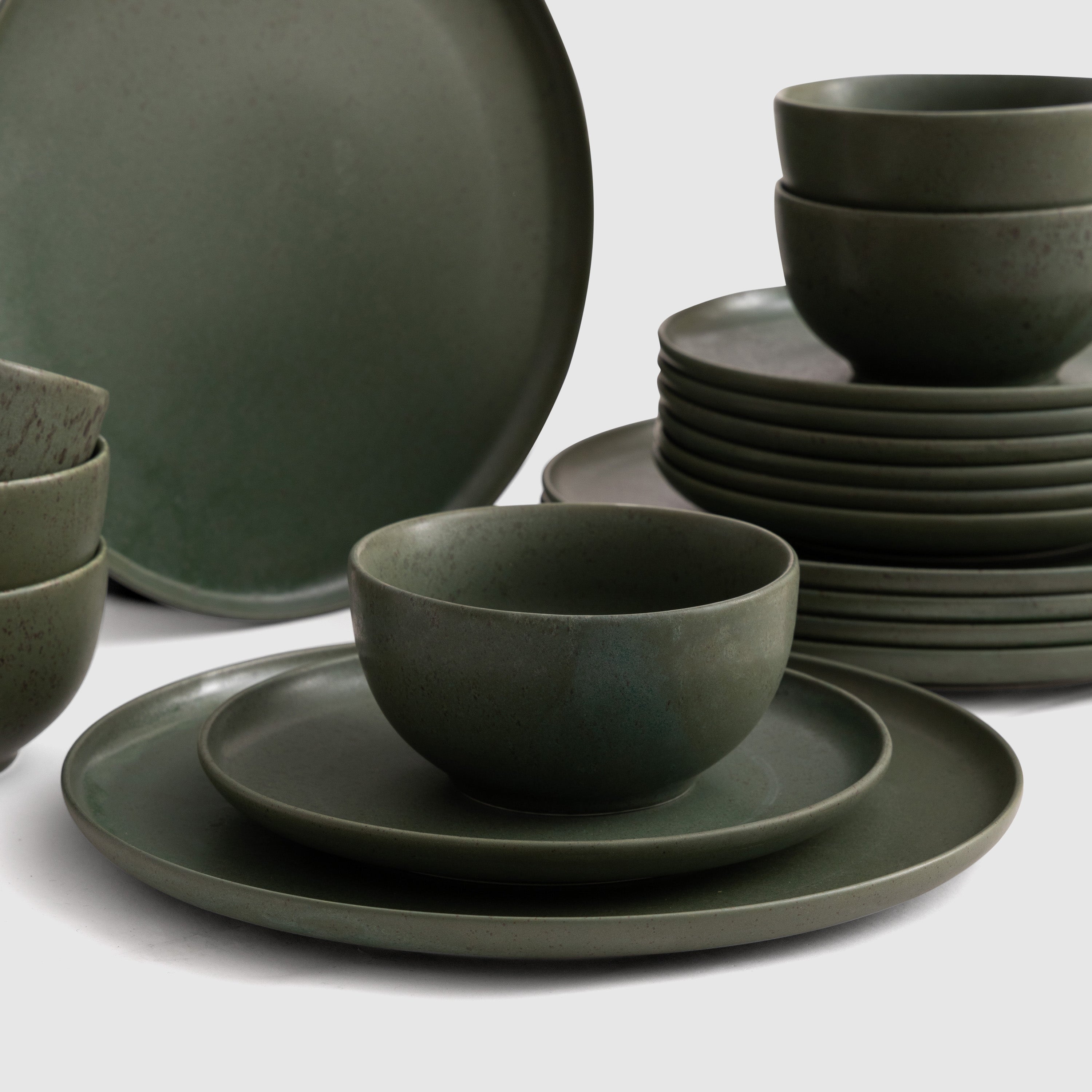 Venus Matte Dinnerware (Set of 18 pcs)