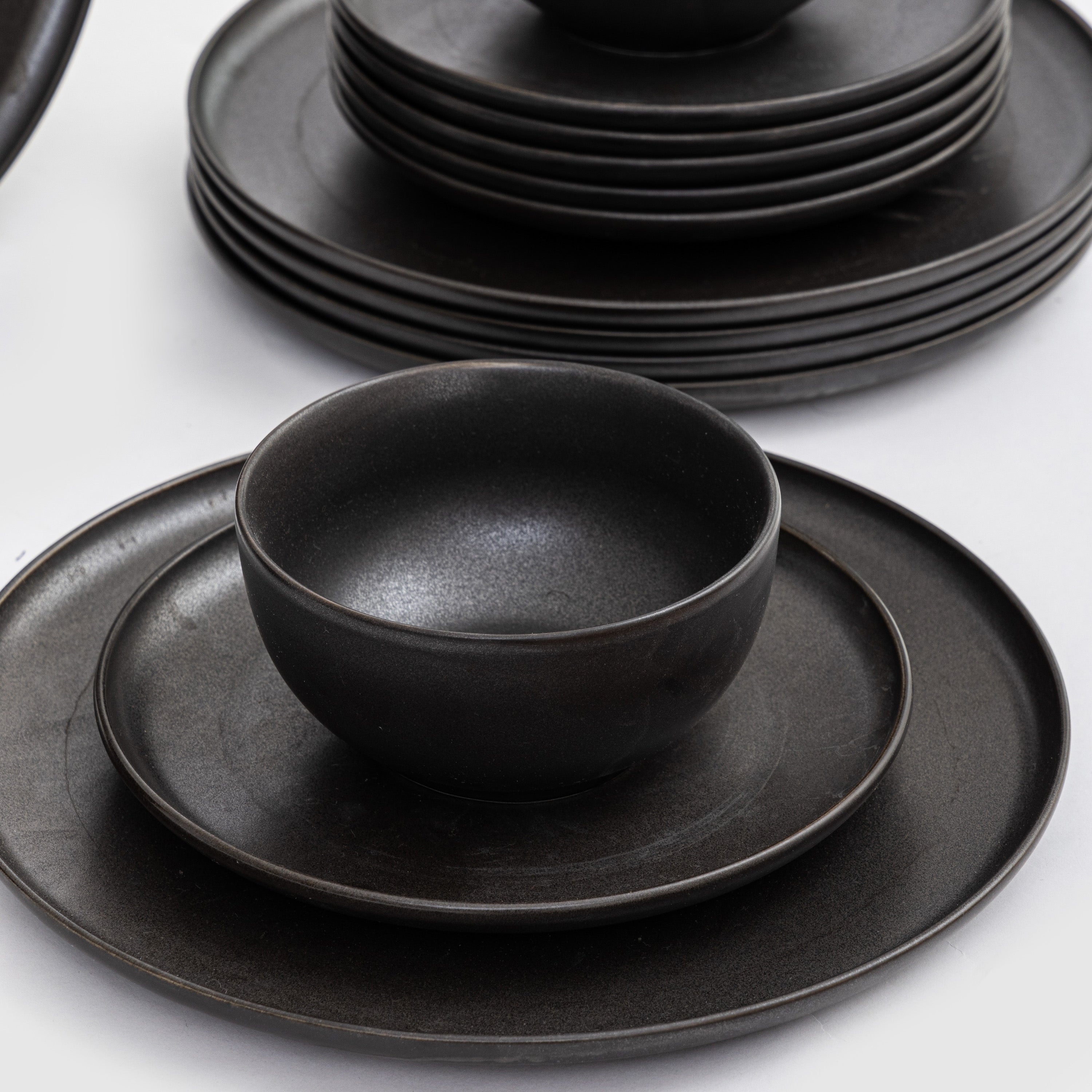 Venus Matte Dinnerware (Set of 18 pcs)