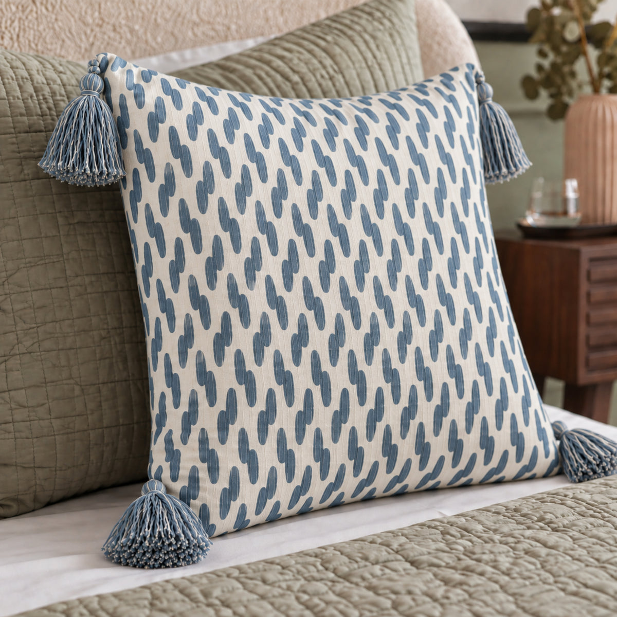 Tamra Cushion