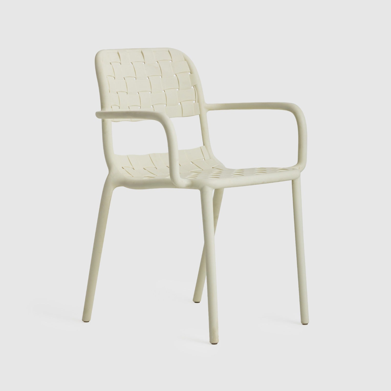 Mia Armchair
