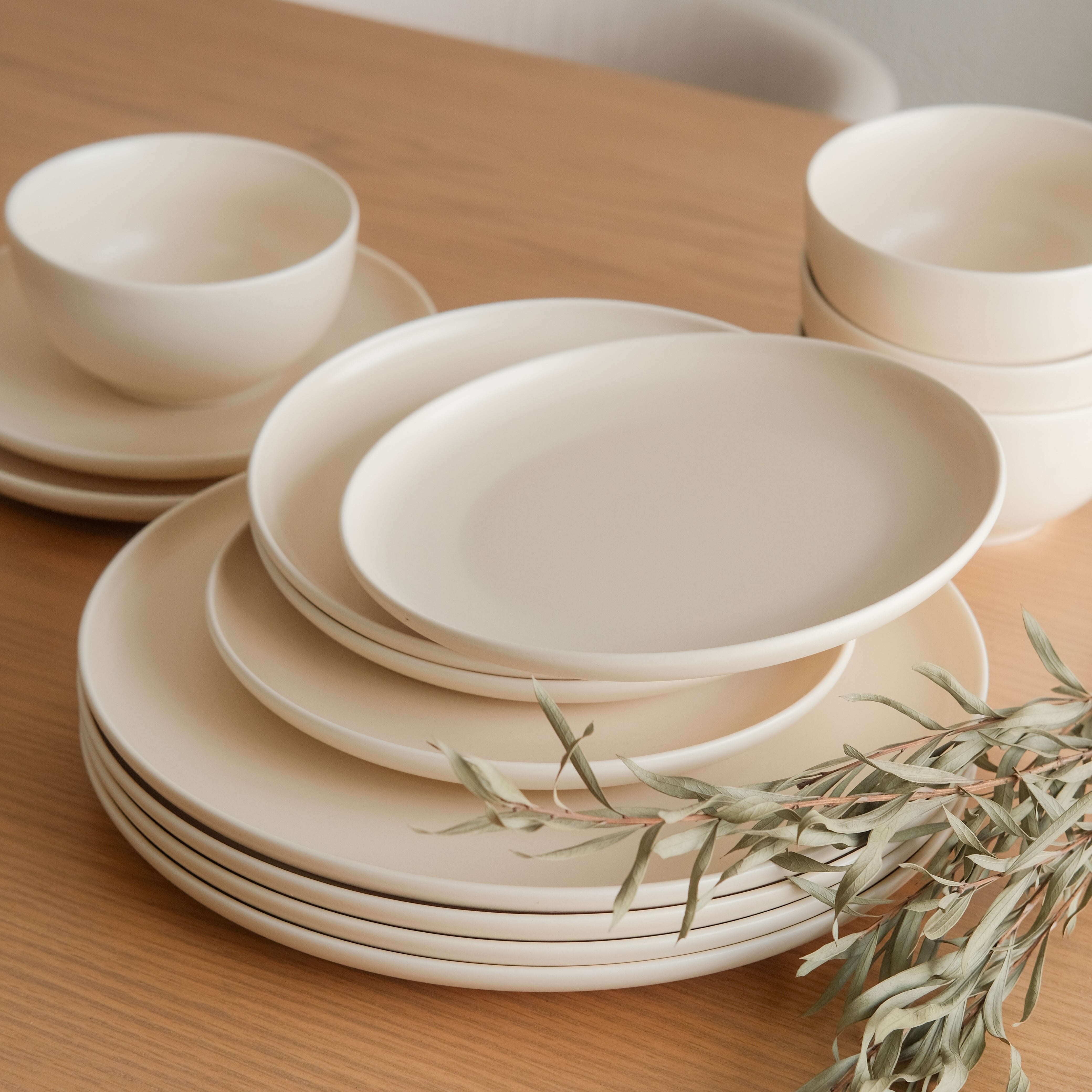 Venus Matte Dinnerware (Set of 18 pcs)